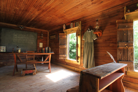 Oak Grove School, Georgia Southern Botanical Garden